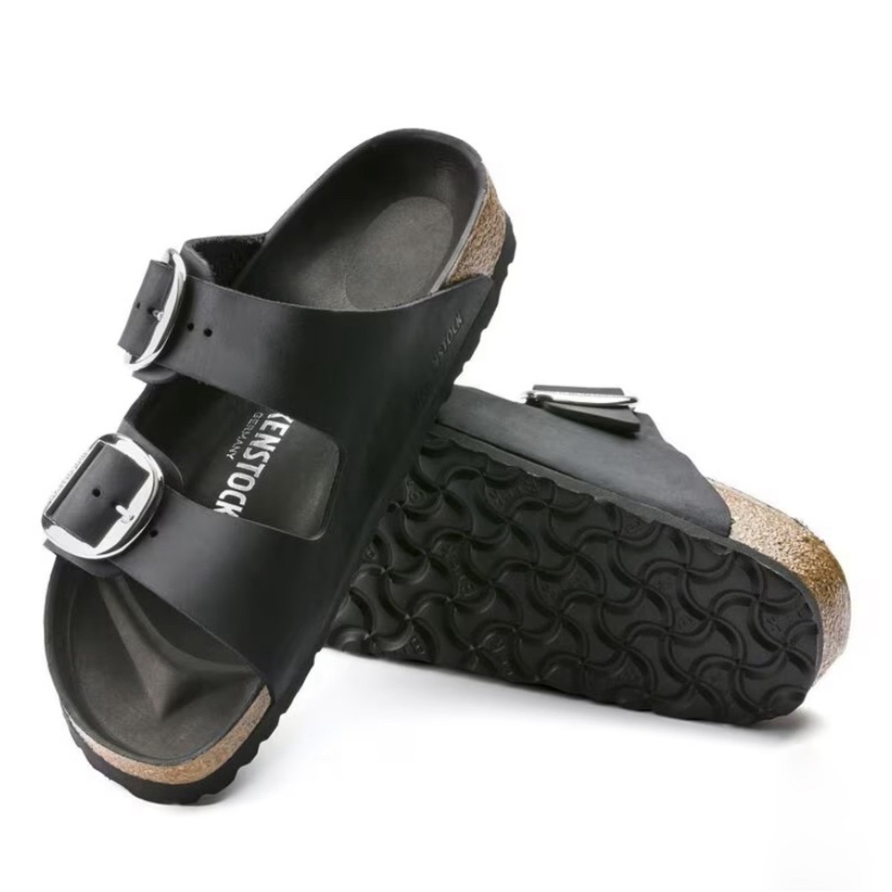 COPY - Brand New Arizona Big Buckle
Oiled Leather Birkenstocks